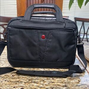 Swiss black tablet laptop briefcase